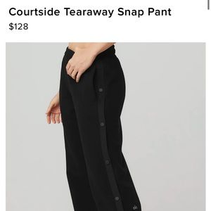 Alo court side tear away snap pant